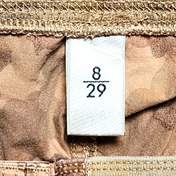 EUC Lucky Brand Camo Cargo Capri Pants - Picture 6 of 7